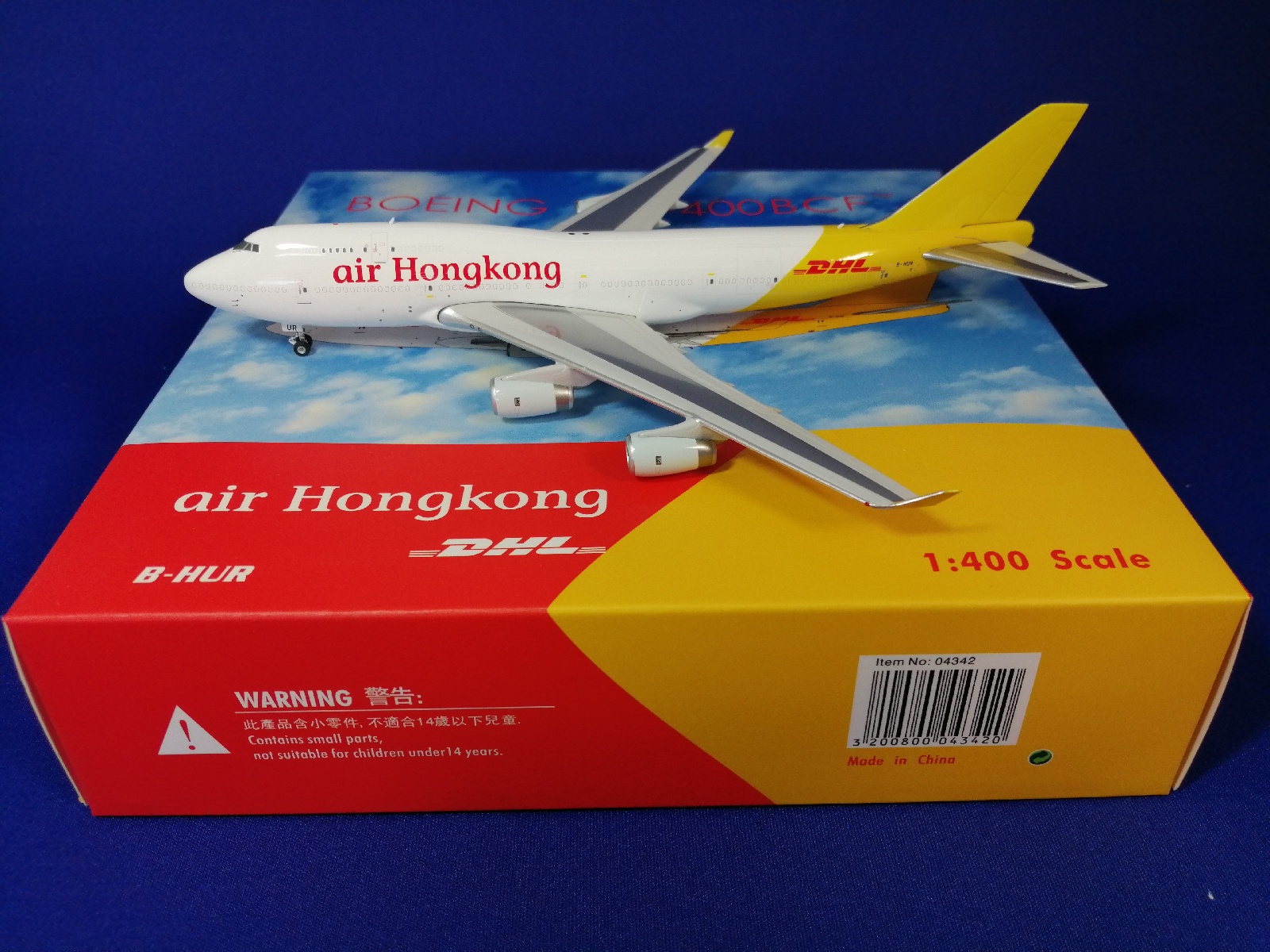 04342 Phoenix Air Hong Kong / エア・ホンコン 香港華民航空 DHL B747-400CARGO B-HUR 1:400 お取り寄せ Phoenix 1:400 Air Hong Kong / エア・ホンコン / 香港華民航空 747-400F 亜鉛ダイキャスト製