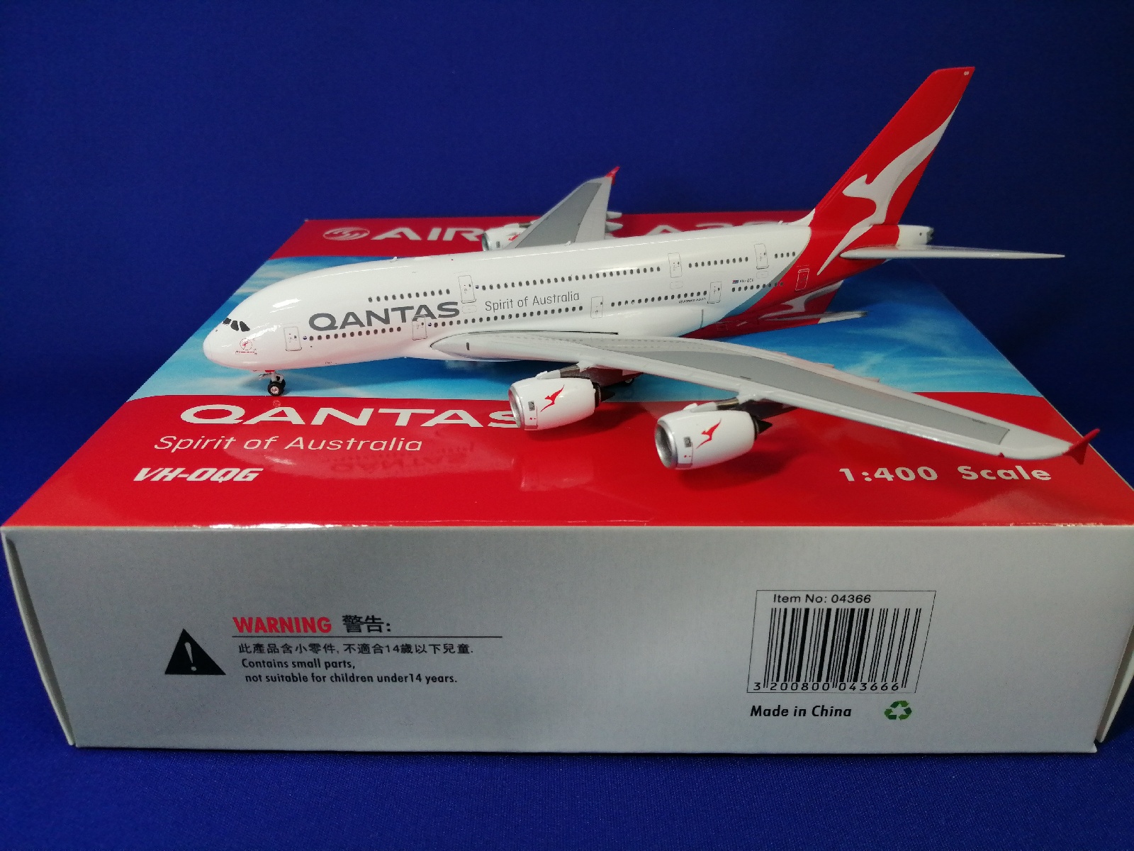 04366 Phoenix Qantas / カンタス航空 A380 VH-OQG 1:400 完売しました。