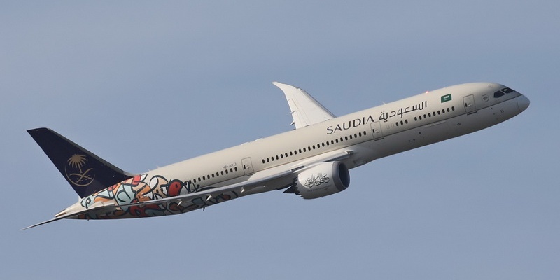 04423 Phoenix SAUDIA  / サウジアラビア航空 サウディア B787-9 Year of Arabic Calligraphy HZ-AR13 1:400 お取り寄せ