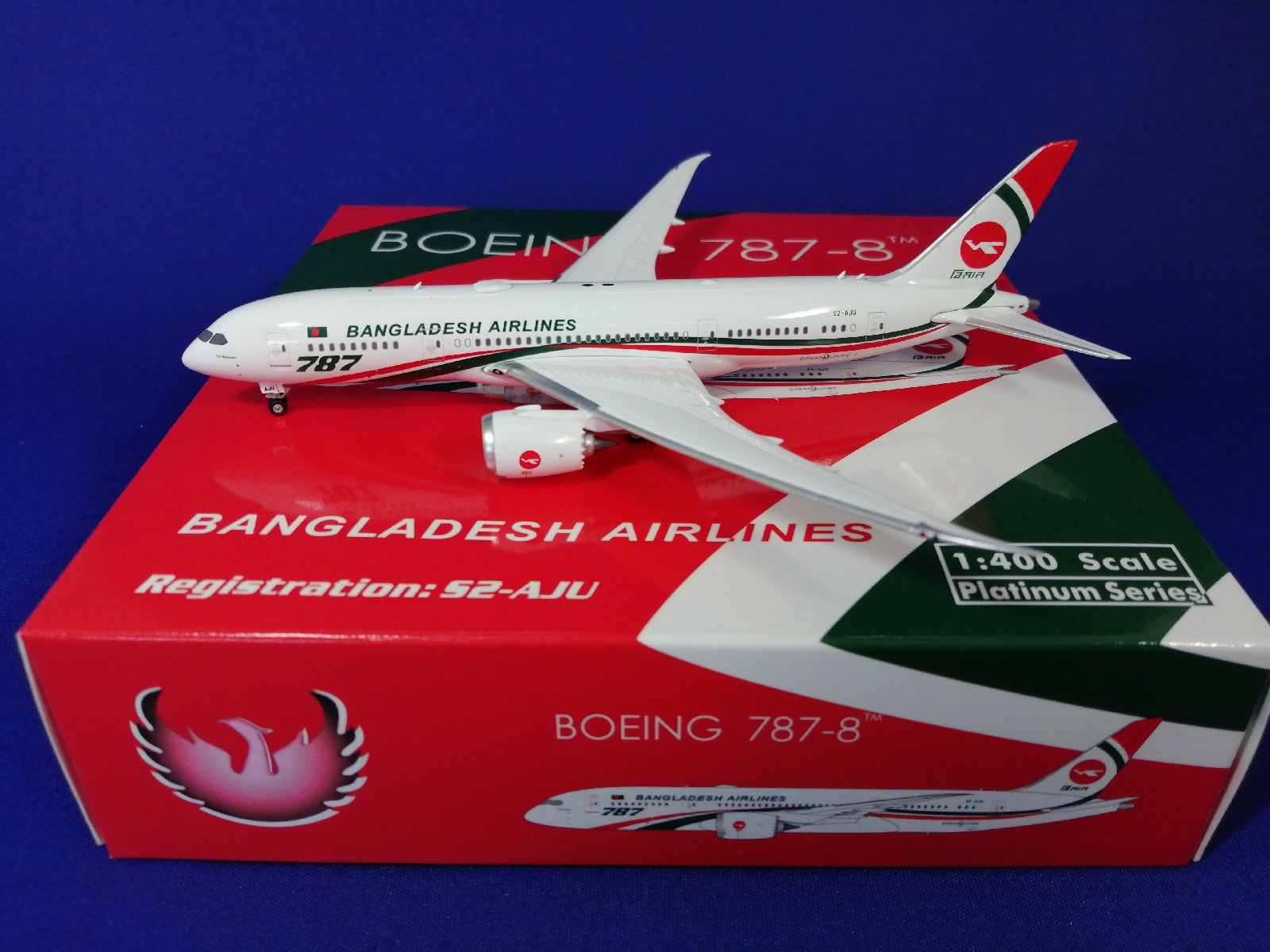 11586 Phoenix Biman Bangladesh / ビーマンバングラデイシュ航空 B787-8 S2-AJU 1:400 完売しました。