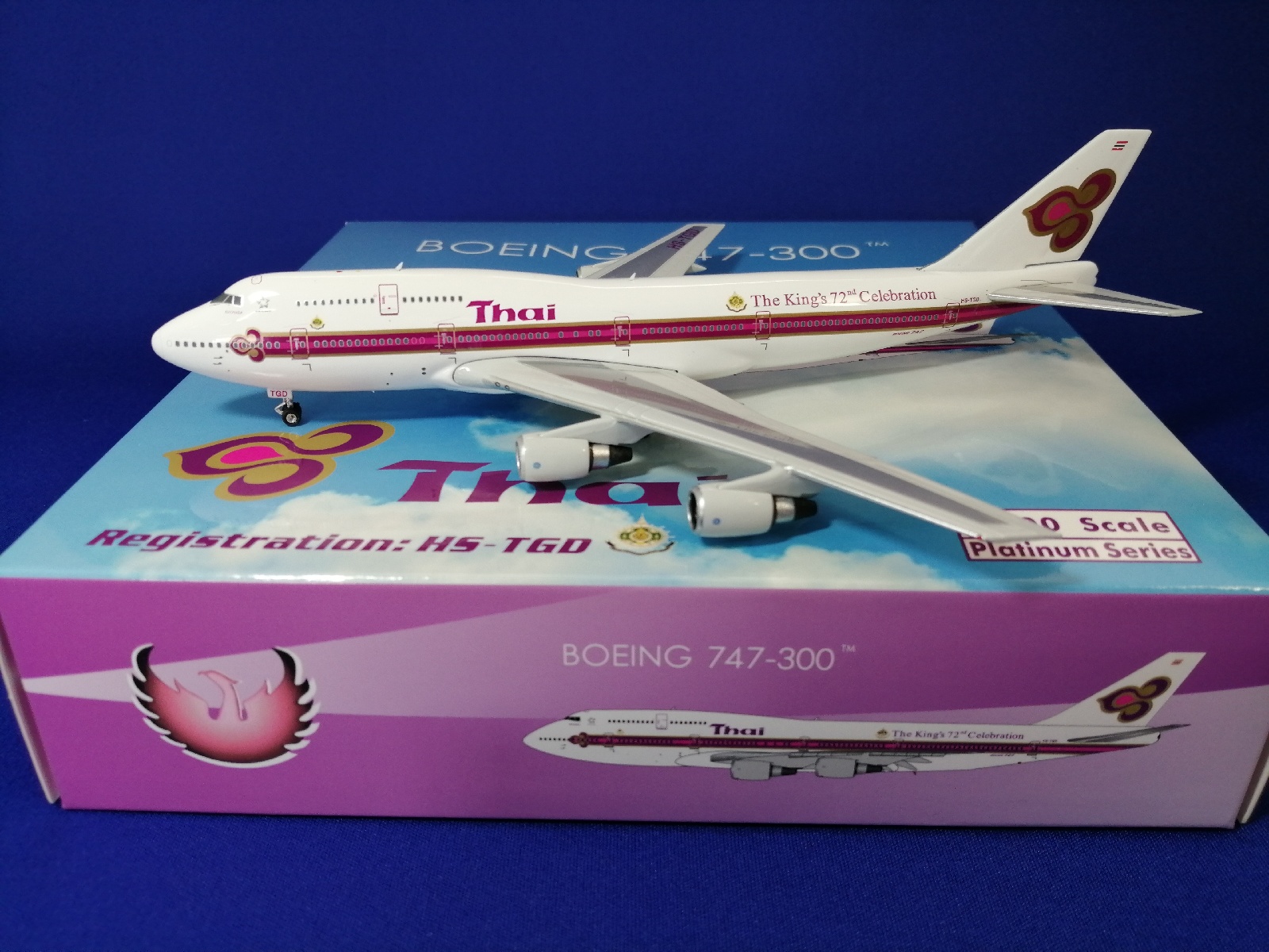 11648 Phoenix Thai / タイ国際航空 W/logo B747-300 HS-TGD 1:400 完売しました。 Phoenix 1:400 Thai /タイ国際航空 747-300 亜鉛ダイキャスト製
