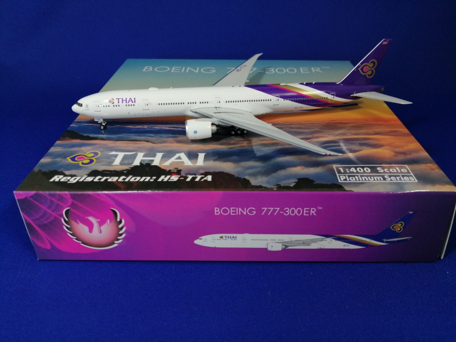 11679 Phoenix Thai / タイ国際航空 B777-300ER HS-TTA 1:400 完売しました。
