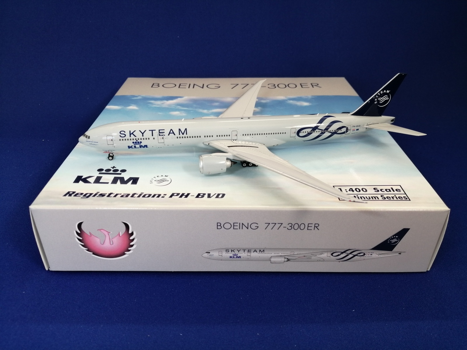 11705 Phoenix KLM / ＫＬＭオランダ航空 skyteam B777-300ER PH-BVD 1:400 完売しました。