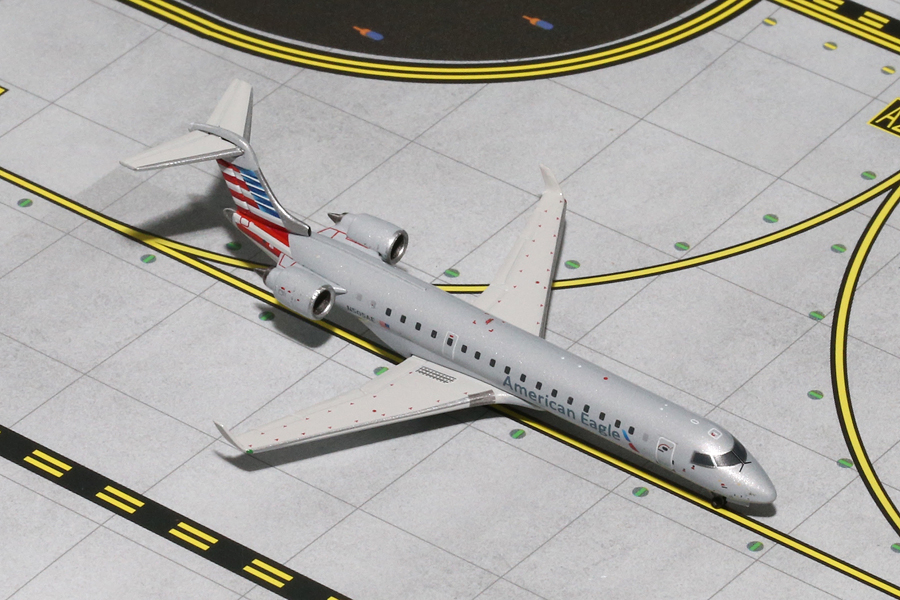 GJ701294 GEMINI JETS American / アメリカン航空 CRJ-700 N505AE 1:400 完売しました。