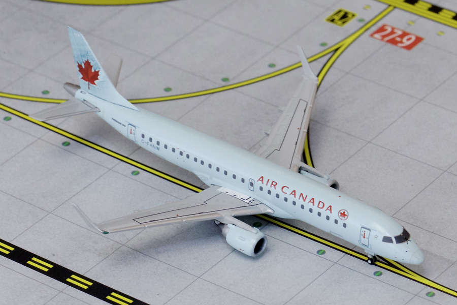 GJ701246 GEMINI JETS Air Canada / エア カナダ Embraer E190 C-FHNY 1:400 完売しました。 GEMINI JETS 1:400 Air Canada / エア・カナダ E190 亜鉛ダイキャスト製