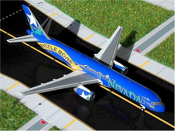 15252 GEMINI JETS America West Airlines B757-200 Nevada Battleborn N915AW 1:400 完売しました。 GEMINI JETS 1:400 America West Airlines / アメリカウエスト航空 757-200 亜鉛ダイキャスト製