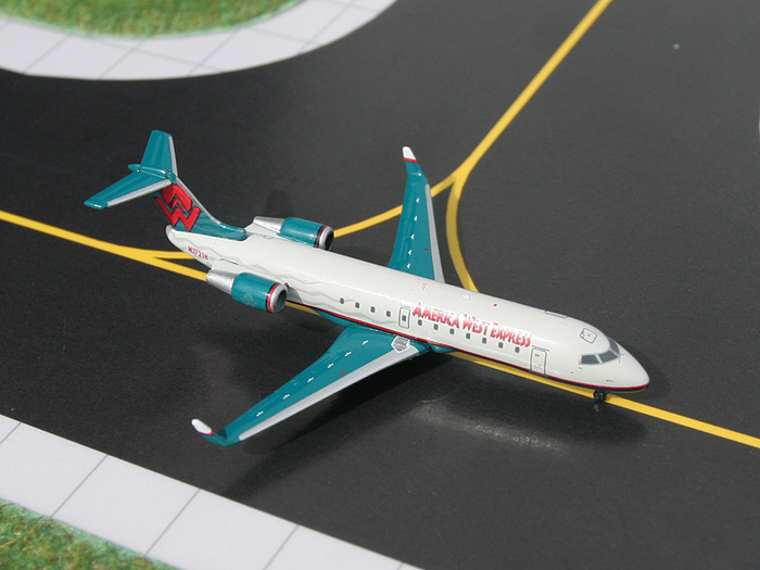 15514 GEMINI JETS America West / アメリカウエスト航空 CRJ-200 N37218 1:400 完売しました。 GEMINI JETS 1:400 America West Airlines / アメリカウエスト航空 CRJ200 亜鉛ダイキャスト製