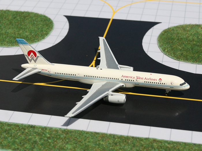 GJ70930 GEMINI JETS America West Airlines / アメリカウエスト航空 B757-200 N907AW 1:400 メーカー完売