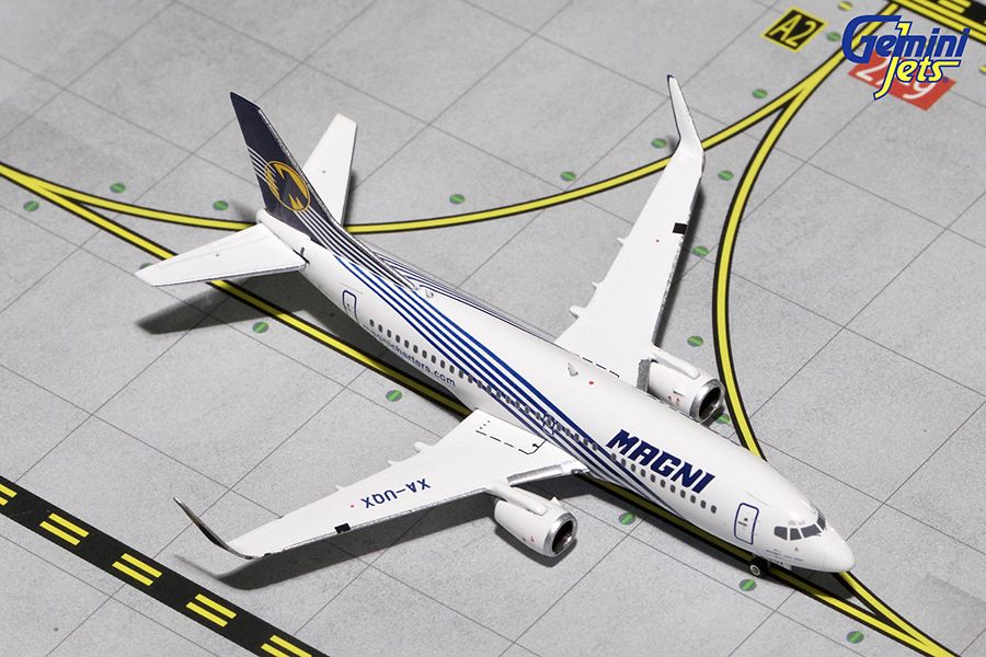 GJ701429 GEMINI JETS MAGNICHARTERS / マグニチャーターズ B737-300W XA-UQX 1:400 完売しました。 GEMINI JETS 1:400 MAGNICHARTERS / マグニチャーターズ 737-300 亜鉛ダイキャスト製