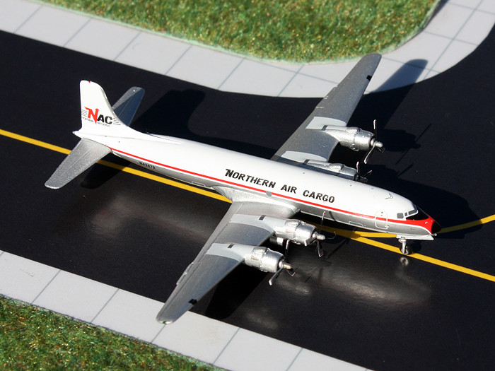 GJ701152 GEMINI JETS NORTHERN AIR CARGO / ノーザン・エア・カーゴ DC-6B N43872 1:400 完売しました。 GEMINI JETS 1:400 NAC NORTHERN AIR CARGO / ノーザン・エア・カーゴ DC-6 亜鉛ダイキャスト製