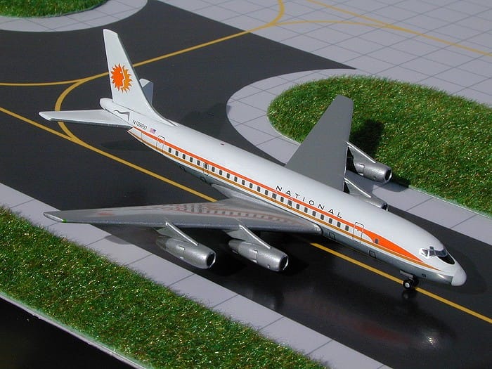 15286 GEMINI JETS National Airlines DC-8-51 N875C 1:400 完売しました。 GEMINI JETS 1:400 National Airlines / ナショナル・エアラインズ DC-8 亜鉛ダイキャスト製