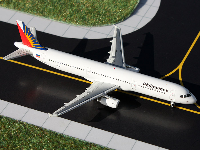 GJ701343 GEMINI JETS Philippine / フィリピン航空 A321 RP-C9901 1:400 完売しました。 GEMINI JETS 1:400 Philippine Airlines / フィリピン航空 A321 亜鉛ダイキャスト製
