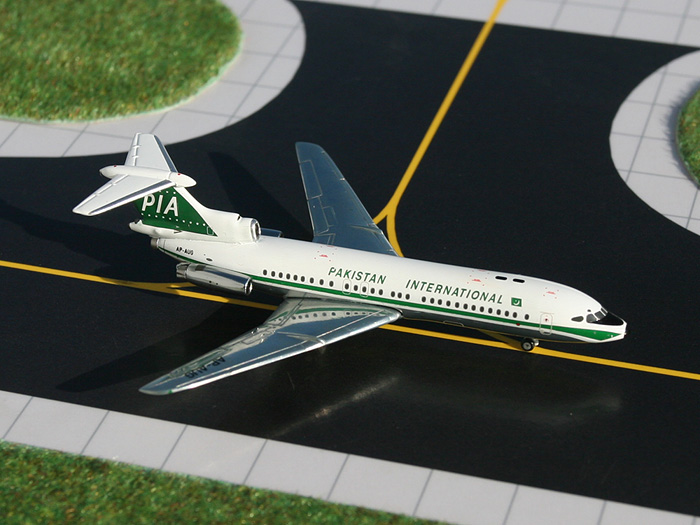 GJ70768 GEMINI JETS PIA Pakistan / パキスタン国際航空 TRIDENT1E AP-AVG 1:400 完売しました。
