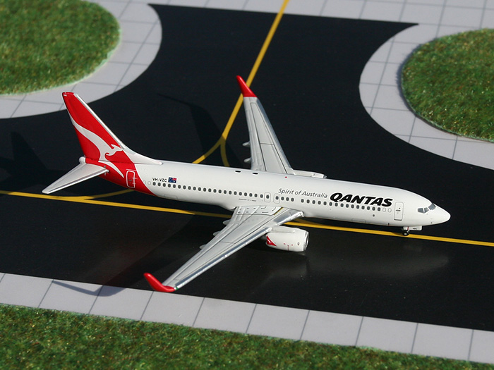 GJ70892 GEMINI JETS Qantas / カンタス航空 B737-800 VH-VZC 1:400 完売しました GEMINI JETS 1:400 Qantas Airways / カンタス航空 737-800 亜鉛ダイキャスト製