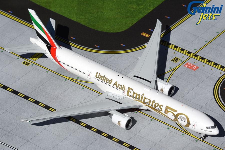 GJUAE2050 GEMINI JETS Emirates UAE 50th Ann / エミレーツ航空 B777-300ER A6-EGE 1:400 完売しました。 GEMINI JETS 1:400 Emirates / エミレーツ航空 777-300 亜鉛ダイキャスト製