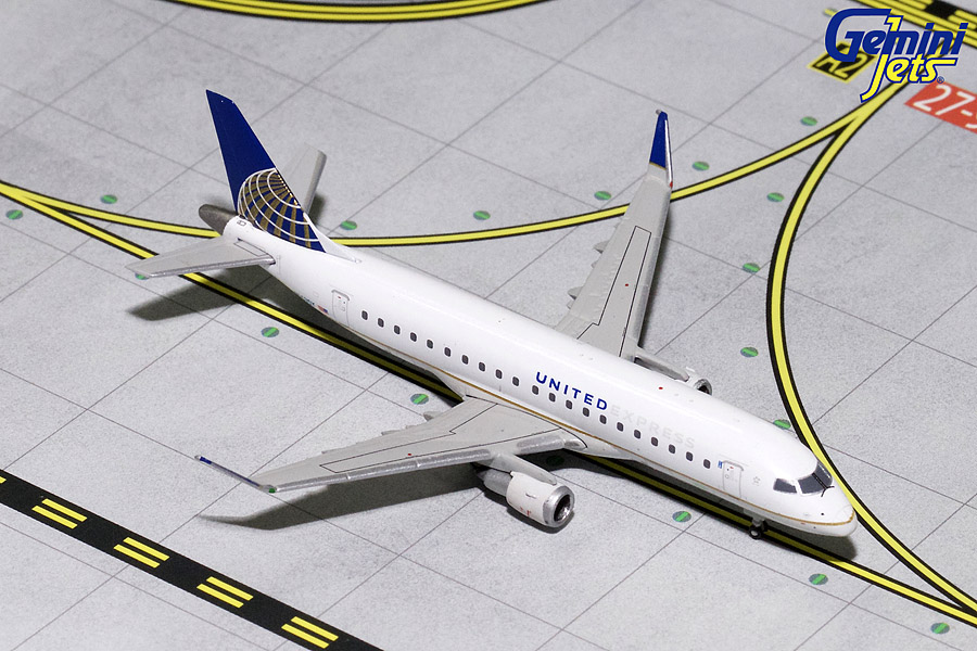 GJUAL1728 GEMINI JETS UNITED EXPRESS / ユナイテッドエクスプレス Embraer E175 N163SY 1:400 完売しました。