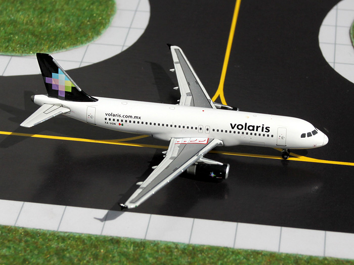GJ701042 GEMINI JETS VOLARIS / ボラリス A320-200 XA-VON 1:400 完売しました。 GEMINI JETS 1:400 Volaris / ボラリス A320 亜鉛ダイキャスト製