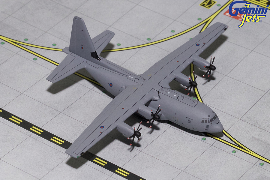 GMRAF078 GEMINI MACS Royal Air Force / イギリス空軍 英国空軍 C-130J ZH886 1:400 お取り寄せ GEMINI JETS 1:400 RAF / Royal Air Force / イギリス空軍 C-130 ハーキュリーズ 亜鉛ダイキャスト製
