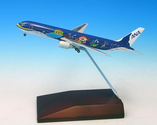 NH40089 全日空商事特注品 ANA B767-300 マリンジャンボJr 1:400 木製台座　完売しました