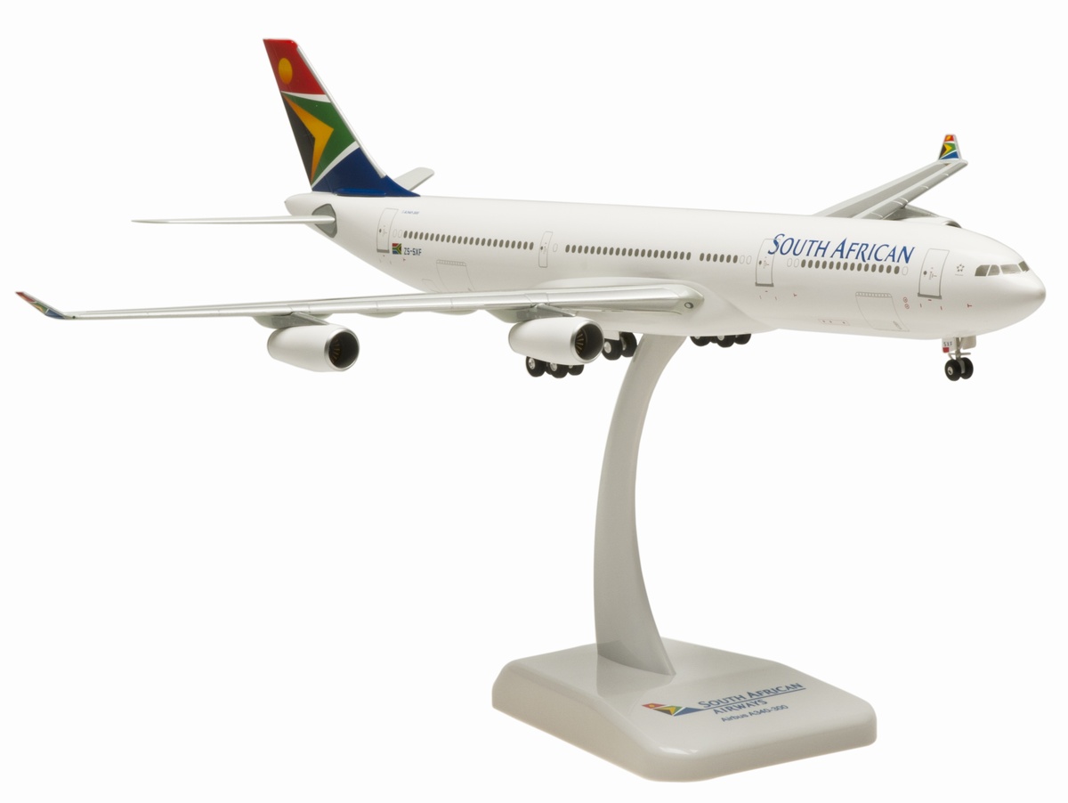 0656GR Hogan South African / 南アフリカ航空 A340-300 1:200 完売しました。 Hogan 1:200 South African Airways / 南アフリカ航空 A340-300 プラスチック製