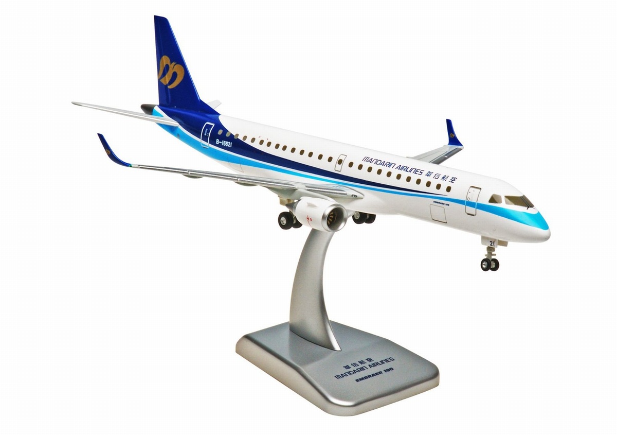 2339GR Hogan Mandarin / マンダリン航空/華信航空 Embraer E190 1:200 完成品 完売しました。 Hogan 1:200 Mandarin / マンダリン航空/華信航空 E190 プラスチック製