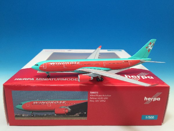 529075 Herpa  CLUB MODEL WINDROSE Airlines / ウインドローズ航空 A330-200 UR-WRQ 1:500 メーカー完売