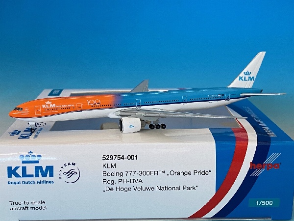 529754-001 Herpa KLM / ＫＬＭオランダ航空 B777-300ER PH-BVA 100 jaar 1:500 完売しました。