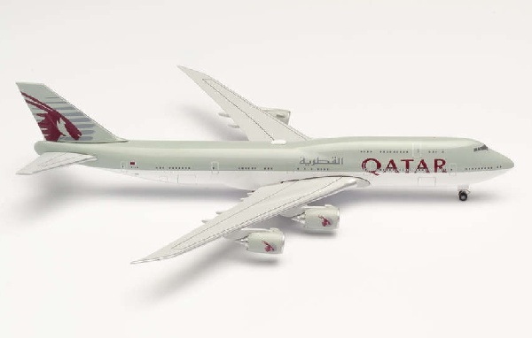 533935 Herpa Qatar Amiri Flight / カタール・アミリフライト (カタール政府) B747-8BBJ A7-HHE 1:500 完売しました。