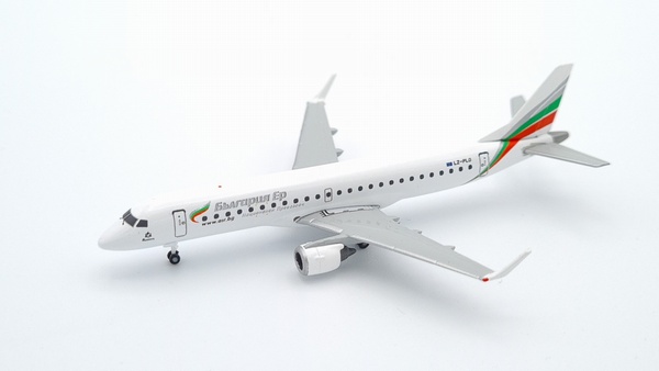 534086 Herpa BULGARIA / ブルガリア航空 Embraer E190 LZ-PLO 1:500 完売しました。