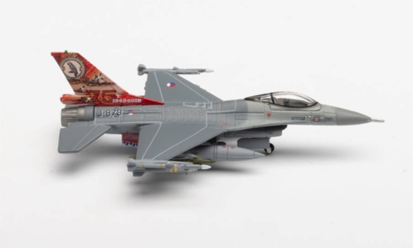 570992 Herpa オランダ空軍 F-16A 332SQ 75th J-879 1:200 完売しました。