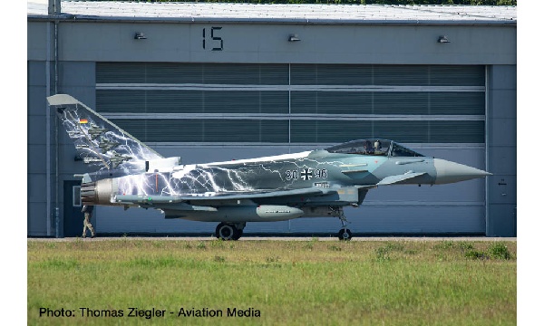 580663 Herpa ドイツ空軍 ユーロファイターTyphoon Norvenich AB 30+96 1:72 完売しました。 Herpa 1:72 Luftwaffe / ドイツ空軍 EF-2000 ユーロファイター タイフーン 亜鉛ダイキャスト製