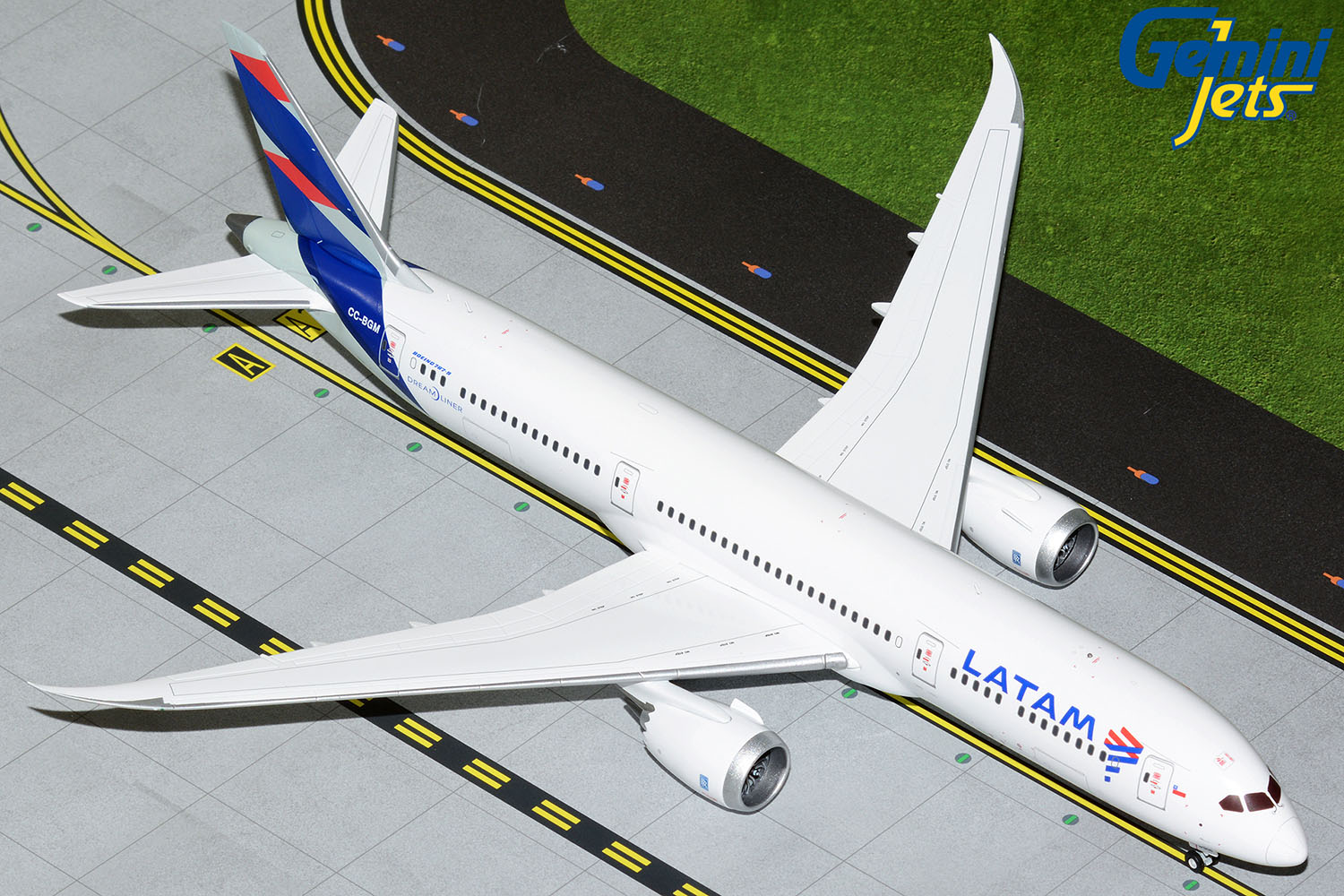 G2LAN1095 GEMINI 200 LATAM Airlines / ラタム航空 B787-9 CC-BGM 1:200 完売しました。