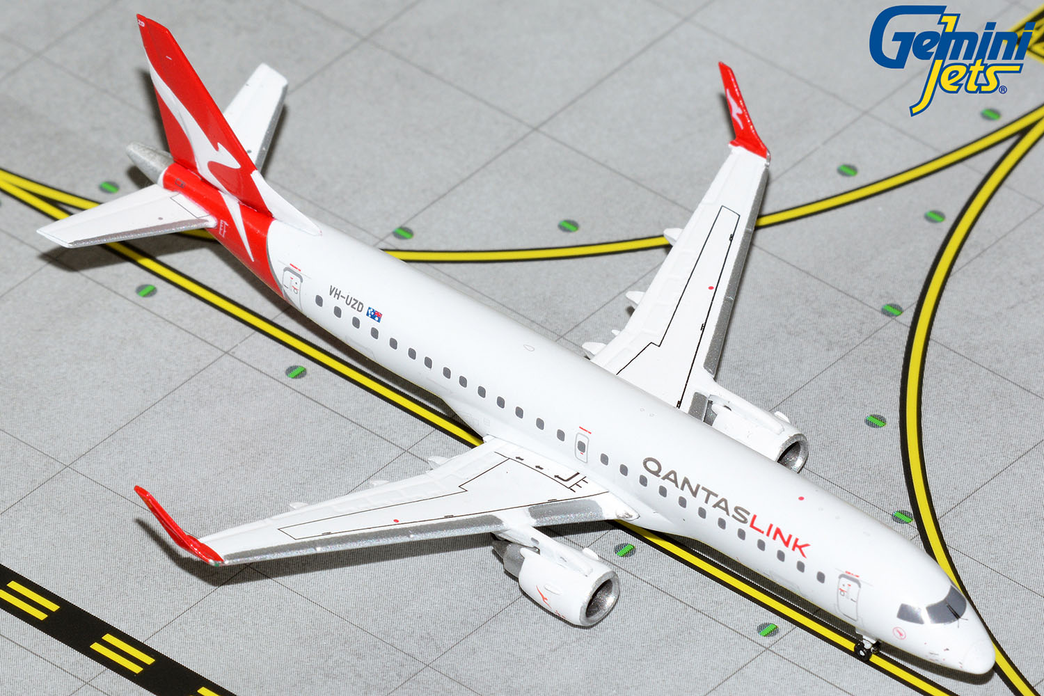 GJQFA2082 GEMINI JETS QantasLink / カンタスリンク E190AR VH-UZD 1:400 完売しました。