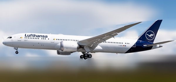04461 Phoenix Lufthansa / ルフトハンザドイツ航空 B787-9 D-ABPA 1:400 完売しました。 Phoenix 1:400 Lufthansa / ルフトハンザドイツ航空 787-9 亜鉛ダイキャスト製