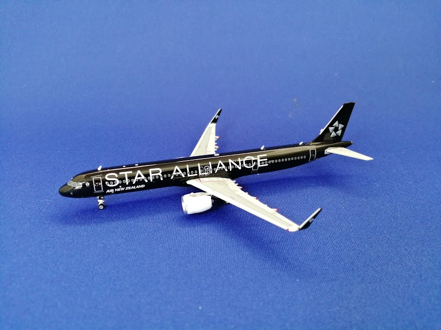 11772 Phoenix Air New Zealand / ニュージーランド航空 A321neo Star Alliance ZK-OYB 1:400 完売しました。 Phoenix 1:400 Air New Zealand / ニュージーランド航空 A321neo 亜鉛ダイキャスト製