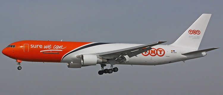 04486 Phoenix TNT Express / TNTエクスプレス B767-300ER EC-LKV 1:400 お取り寄せ