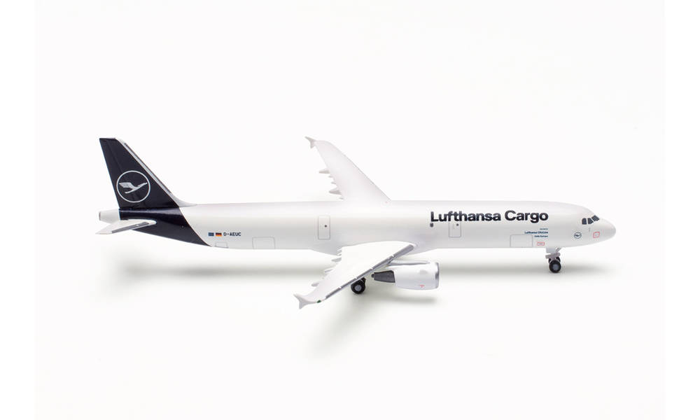 536660 Herpa Lufthansa Cargo/ ルフトハンザ カーゴ A321P2F D-AEUC Hello Europe 1:500 お取り寄せ