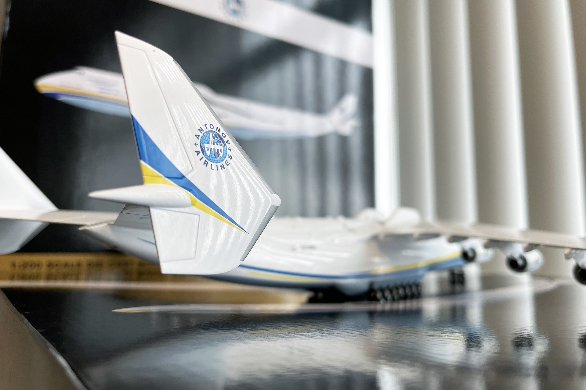 G2ADB1225 GEMINI 200 ANTONOV / アントノフ設計局 AN-225 ムリーヤ UR-82060 1:200 GEMINI JETS 1:200 Antonov Airlines / アントノフ設計局 An-225 亜鉛ダイキャスト製