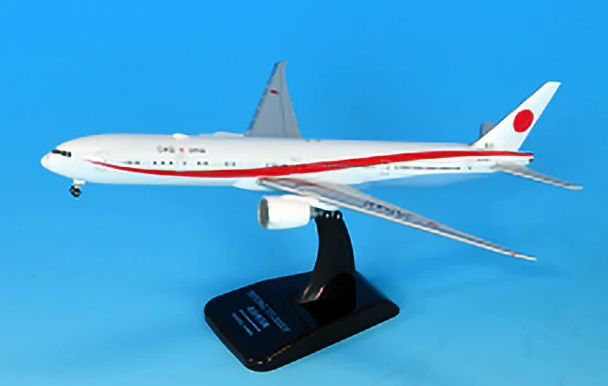 JG40104 全日空商事特注品 JASDF / 日本国政府専用機 B777-300ER 1号機 80-1111 1:400 完売しました。 全日空商事 1:400 JASDF / Japanese Government aircraft / 日本国政府専用機 777-300 亜鉛ダイキャスト製