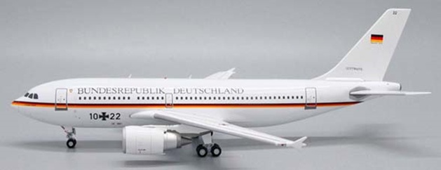 XX2787 JC WING Luftwaffe / ドイツ空軍 A310-300 10+22 スタンド付 1:200 完売しました。 JC WING 1:200 Luftwaffe / ドイツ空軍 A310-300 亜鉛ダイキャスト製