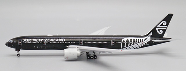 XX40006A JC WING Air New Zealand / ニュージーランド航空 All Blacks B777-300ER ZK-OKQ  Flaps Down 1:400 完売しました。 JC WING 1:400 Air New Zealand / ニュージーランド航空 777-300 亜鉛ダイキャスト製