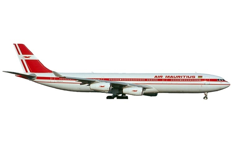 11856 Phoenix Air Mauritius / モーリシャス航空 A340-300 3B-NAV 1:400 お取り寄せ