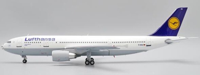 EW2306002 JC WING Lufthansa / ルフトハンザドイツ航空 Football Nose A300-600R D-AIAU スタンド付 1:200 メーカー完売 JC WING 1:200 Lufthansa / ルフトハンザドイツ航空 A300-600 亜鉛ダイキャスト製
