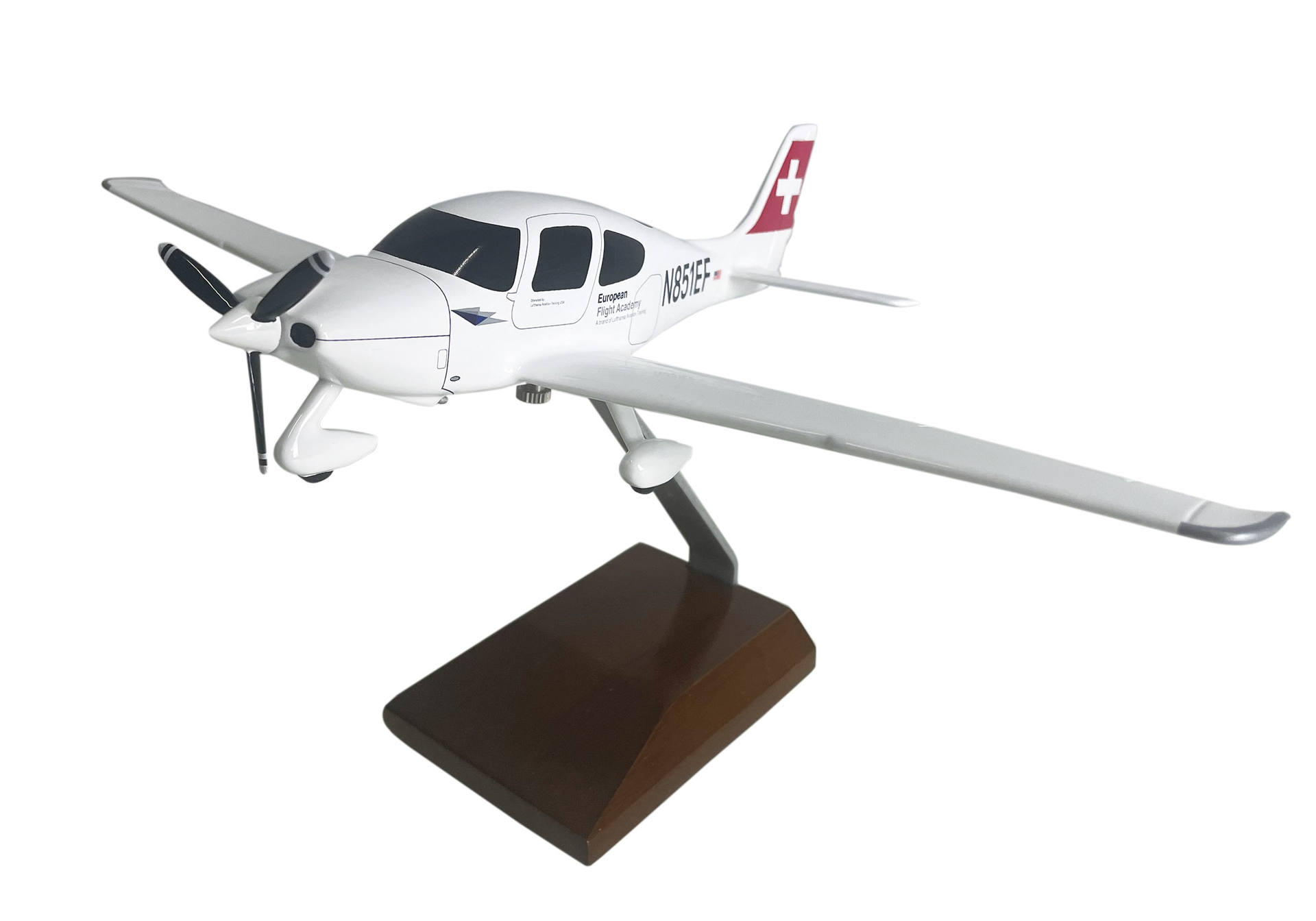 490177 Herpa Swiss International Air Lines / スイス国際航空 シーラス SR20 N852EF European Flight Academy 1:40 予約