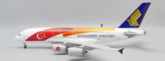 EW2388011 JC WING Singapore Airlines / シンガポール航空 SG50 A380 9V-SKJ スタンド付 1:200 メーカー完売 JC WING 1:200 Singapore Airlines / シンガポール航空 A380 亜鉛ダイキャスト製