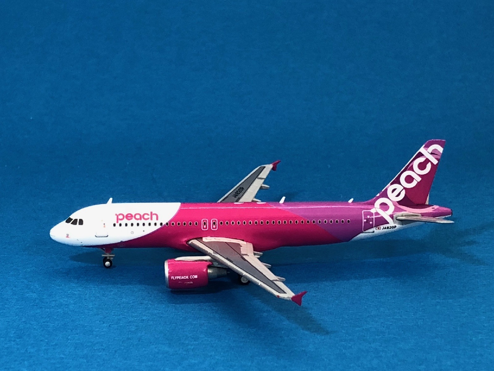 MM40005 GEMINI JETS PEACH / ピーチ A320 JA820P 1:400 完売しました。