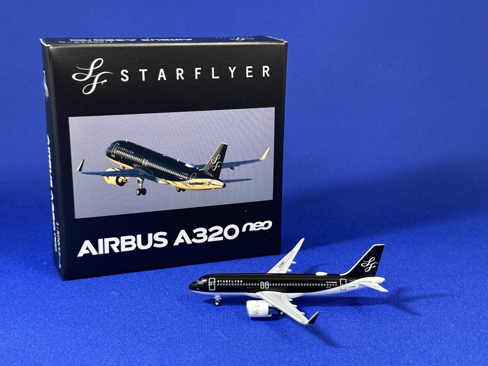 SFJ5005 クロスウイングオリジナル STARFLYER / スターフライヤー A320neo JA28MC 1:500 完売しました。 Crosswing (Original) 1:500 STARFLYER / スターフライヤー A320neo 亜鉛ダイキャスト製