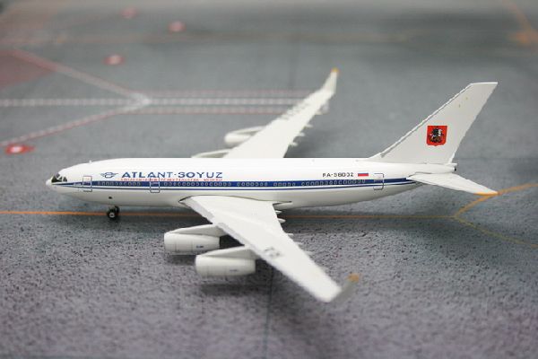 10876 Phoenix Atlant-Soyuz Airlines / アトラント・ソユーズ・エアラインズ IL-96-300 RA-96002 1:400 完売しました。 Phoenix 1:400 Atlant-Soyuz Airlines / アトラント・ソユーズ・エアラインズ IL-96 亜鉛ダイキャスト製