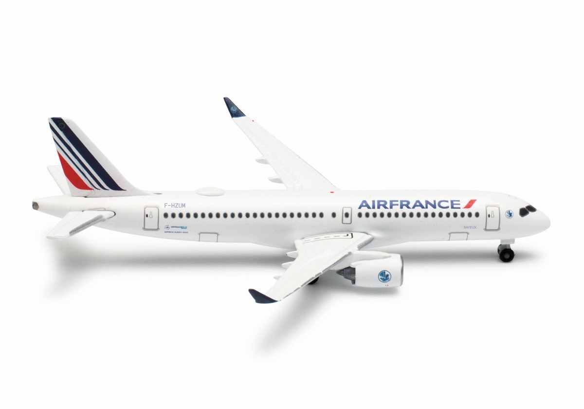 535991-001 Herpa Air France / エールフランス A220-300 F-HZUM Bayeux 1:500