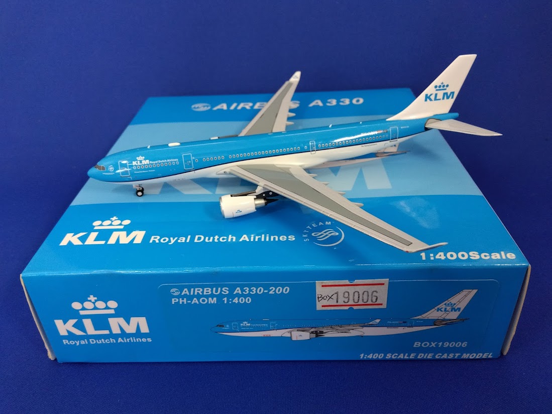 BOX19006 PandaModel KLM / KLMオランダ航空 A330-200 PH-AOM 1:400 完売しました Panda Models 1:400 KLM / KLMオランダ航空 A330-200 亜鉛ダイキャスト製